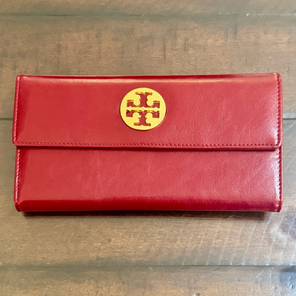 Vintage Tory Burch Cherry Red Vinyl Wallet